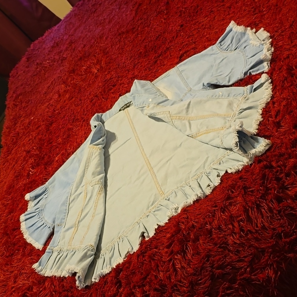 Shirt - Picture 7 of 10